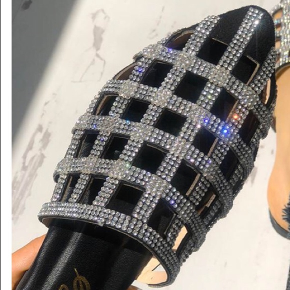 Black dressy flats